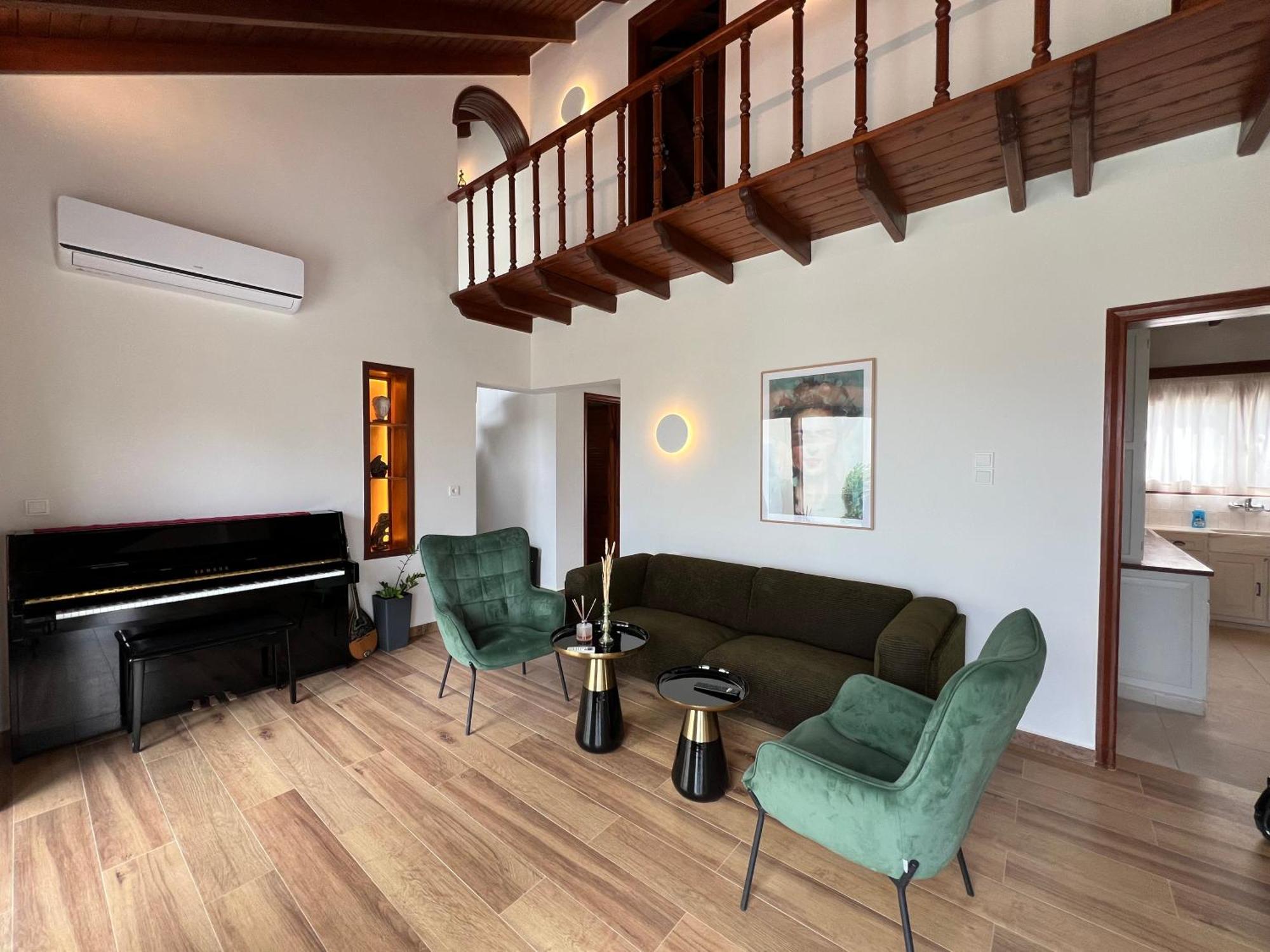 Chania Living Stories Villa With Piano Exterior foto